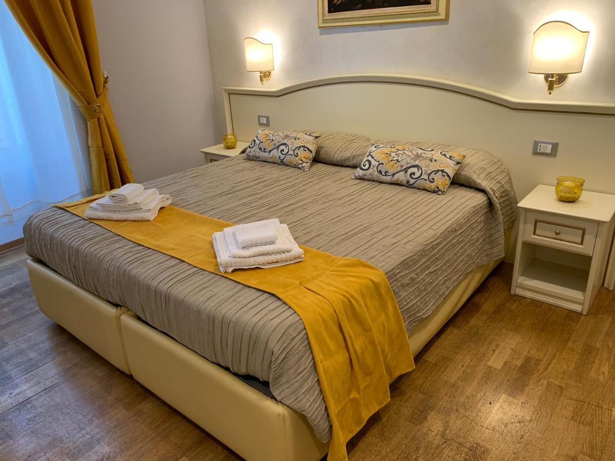 Domus Via Veneto Bed & Breakfast Roma Ngoại thất bức ảnh