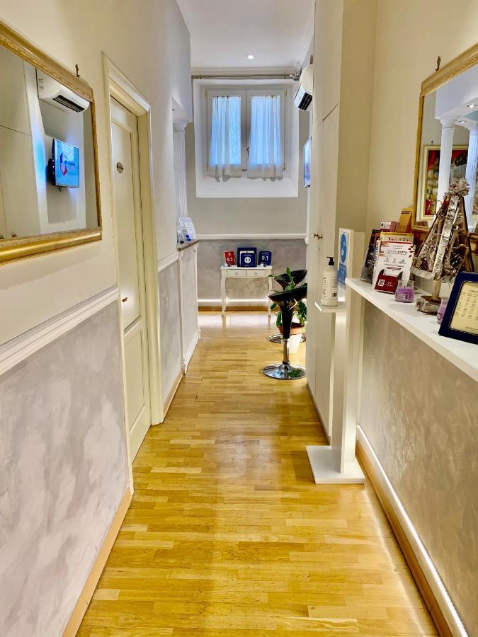 Domus Via Veneto Bed & Breakfast Roma Ngoại thất bức ảnh