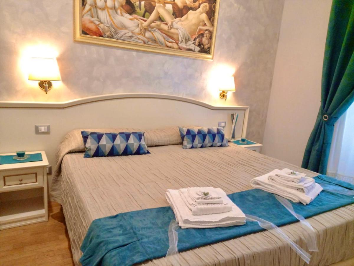 Domus Via Veneto Bed & Breakfast Roma Ngoại thất bức ảnh