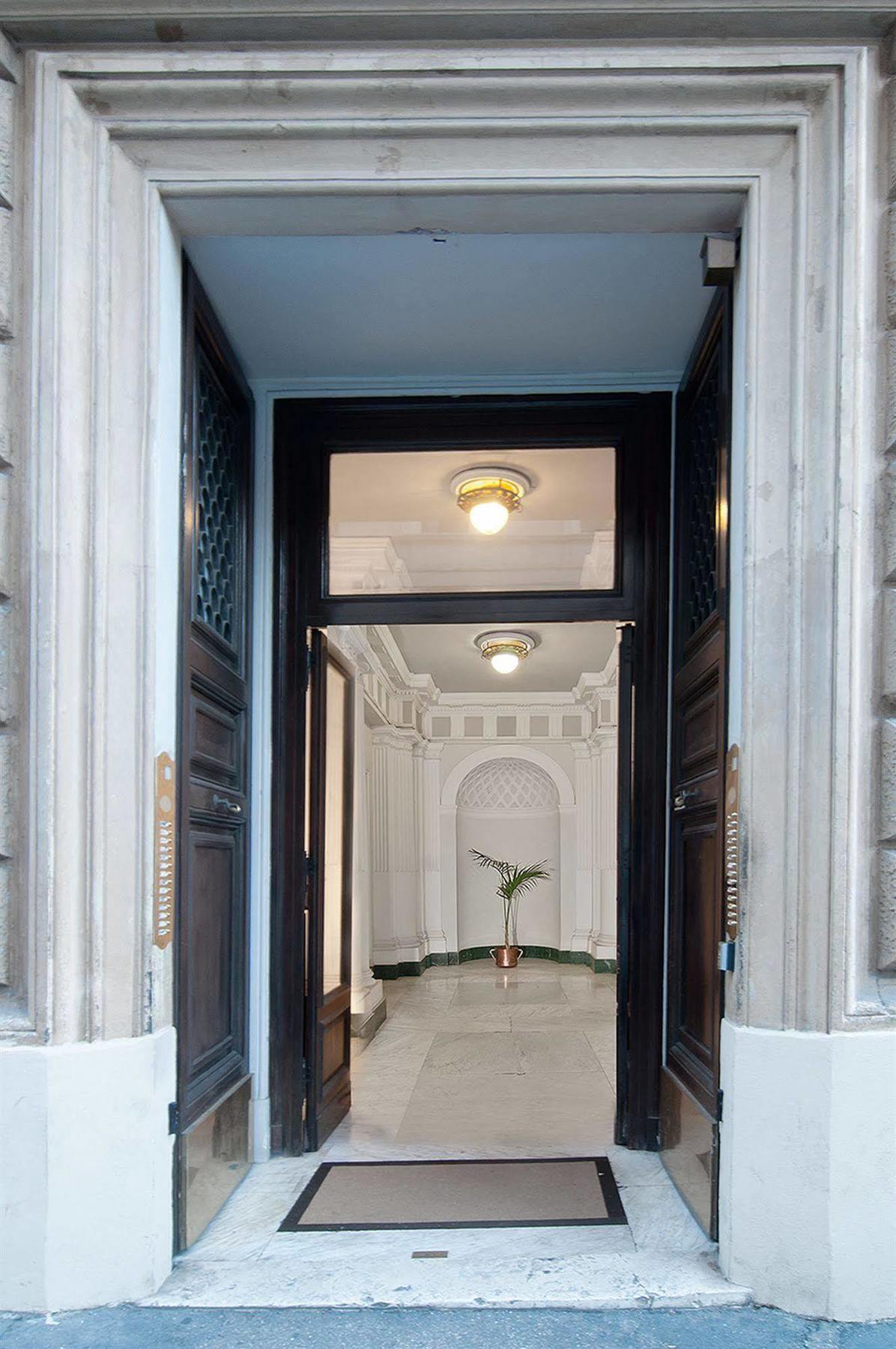 Domus Via Veneto Bed & Breakfast Roma Ngoại thất bức ảnh