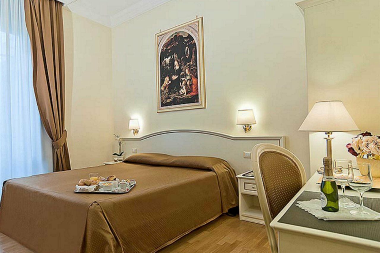 Domus Via Veneto Bed & Breakfast Roma Ngoại thất bức ảnh